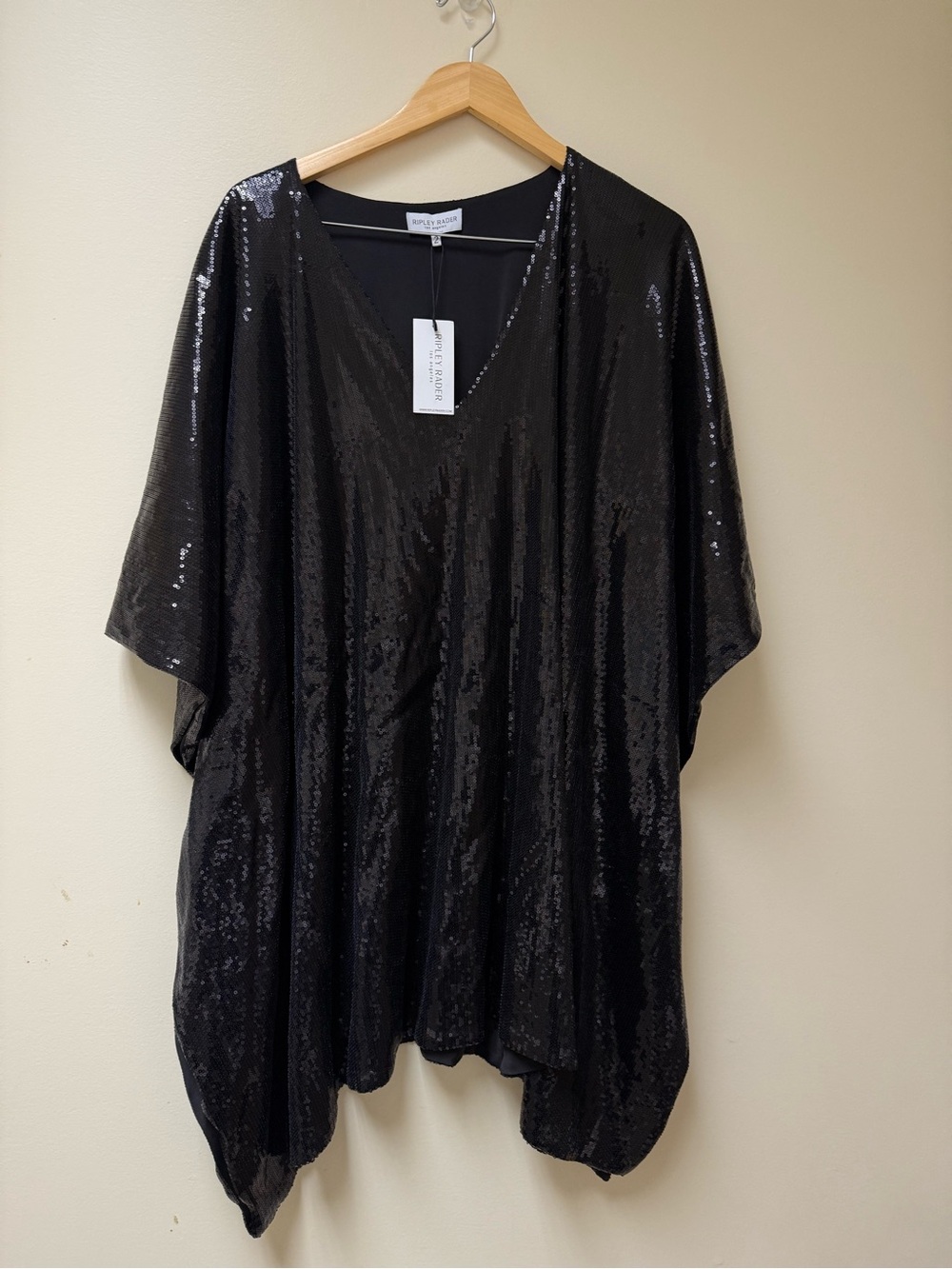 NWT⚫️ RIPLEY RADER Los Angeles Black Sequin Oversized Batwing Top Blouse ⚫️